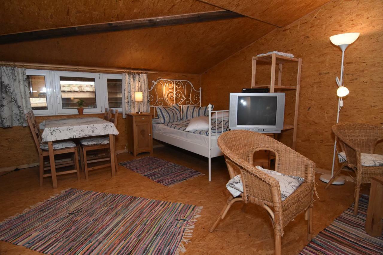 Appartement Kleines Auf Gestuetsanlage